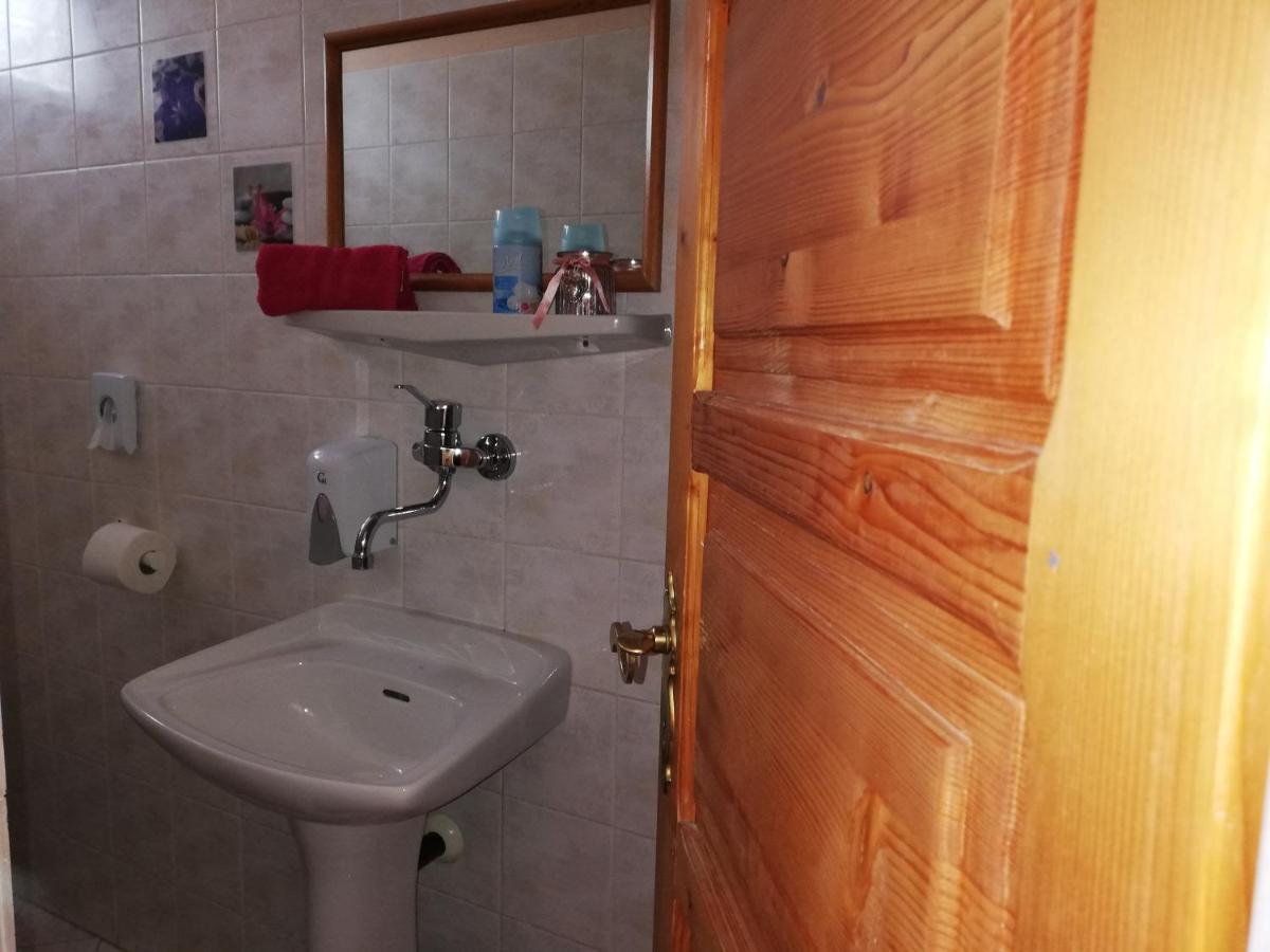 Penzion U Konika Liptovský Ján Extérieur photo